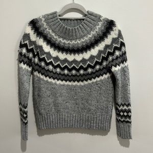 Banana Republic Women's grey and black Sweater - Size XS